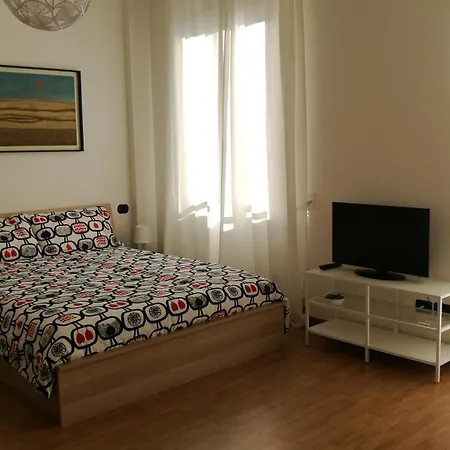 Lägenhet Monolocale Zona Loreto Mm1 Pasteur P1 Milano