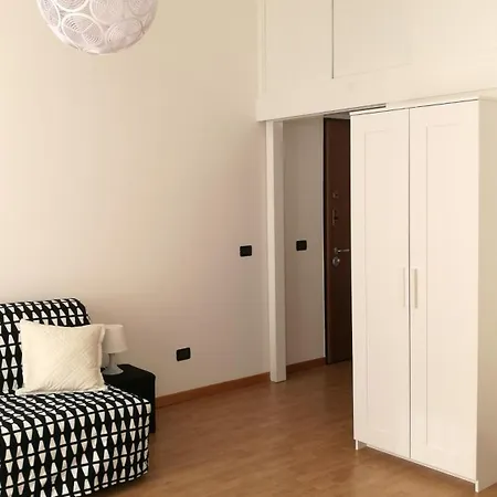 Monolocale Zona Loreto Mm1 Pasteur P1 Milaan