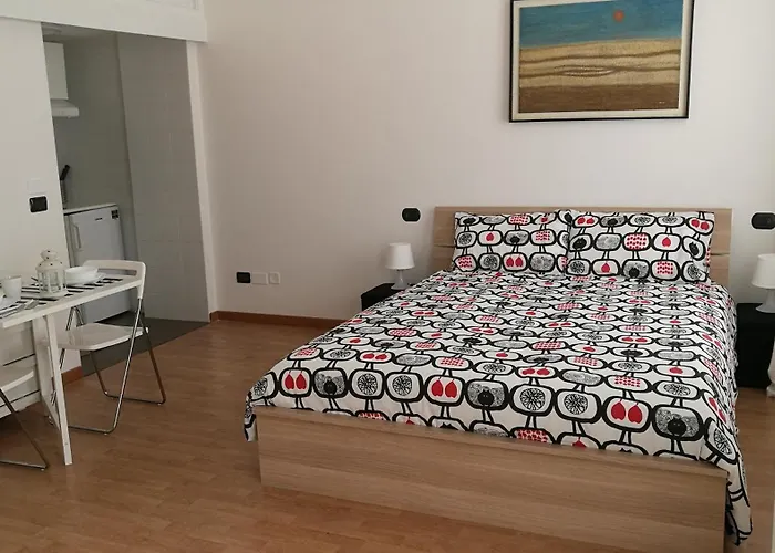 Apartment Monolocale Zona Loreto Mm1 Pasteur P1