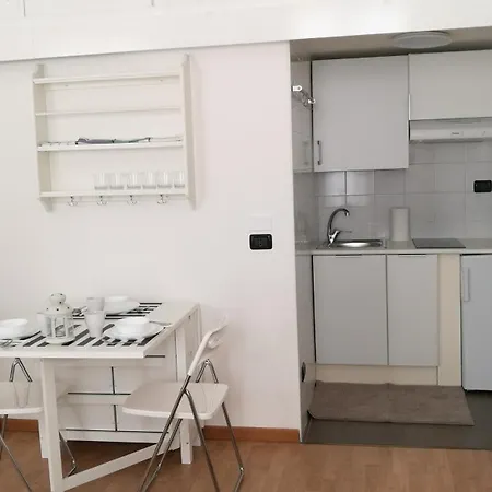 Monolocale Zona Loreto Mm1 Pasteur P1 Appartamento Milano